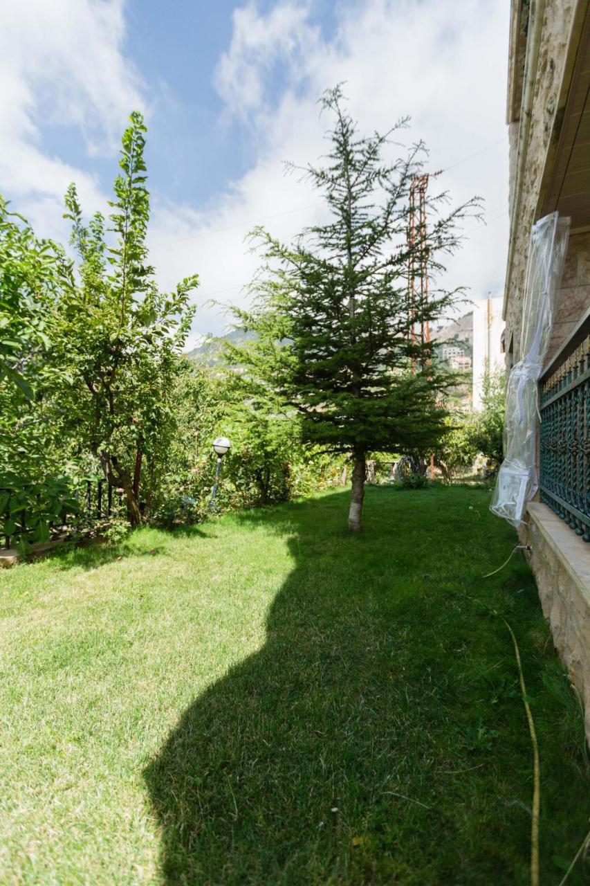 Mresty Guest House Mtolle Exterior photo